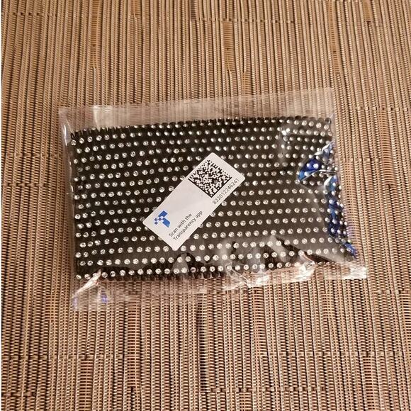 Sparkly Black Rhinestone Mesh Masquerade & Halloween Mask - Picture 4 of 4